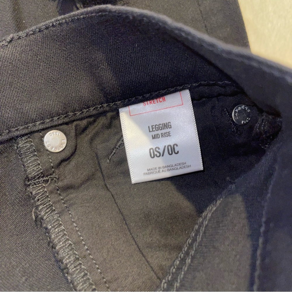 Express Black Ripped Mid Rise Legging - Picture 7 of 7
